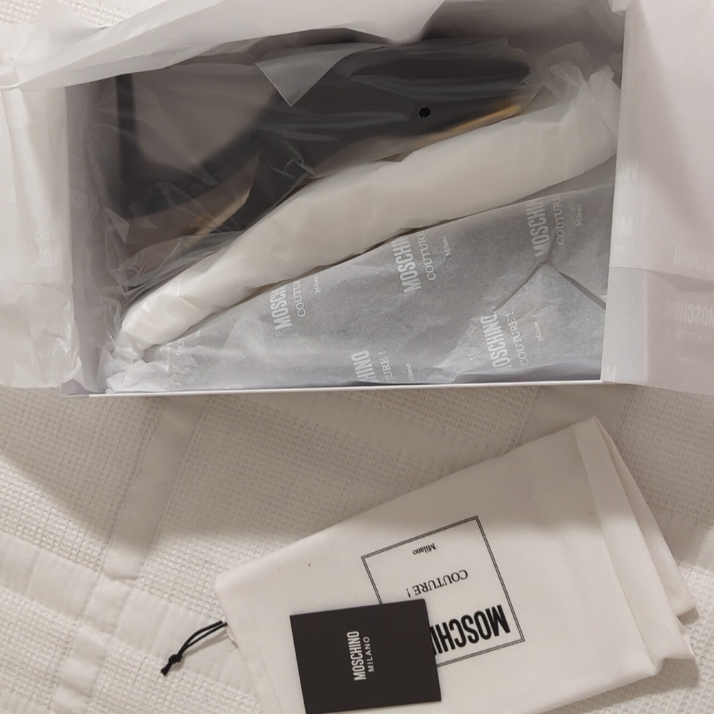 Moschino Snakeskin Embosses Leather Slingback Pump in black size US 7 / EU 37 - Picture 6 of 7